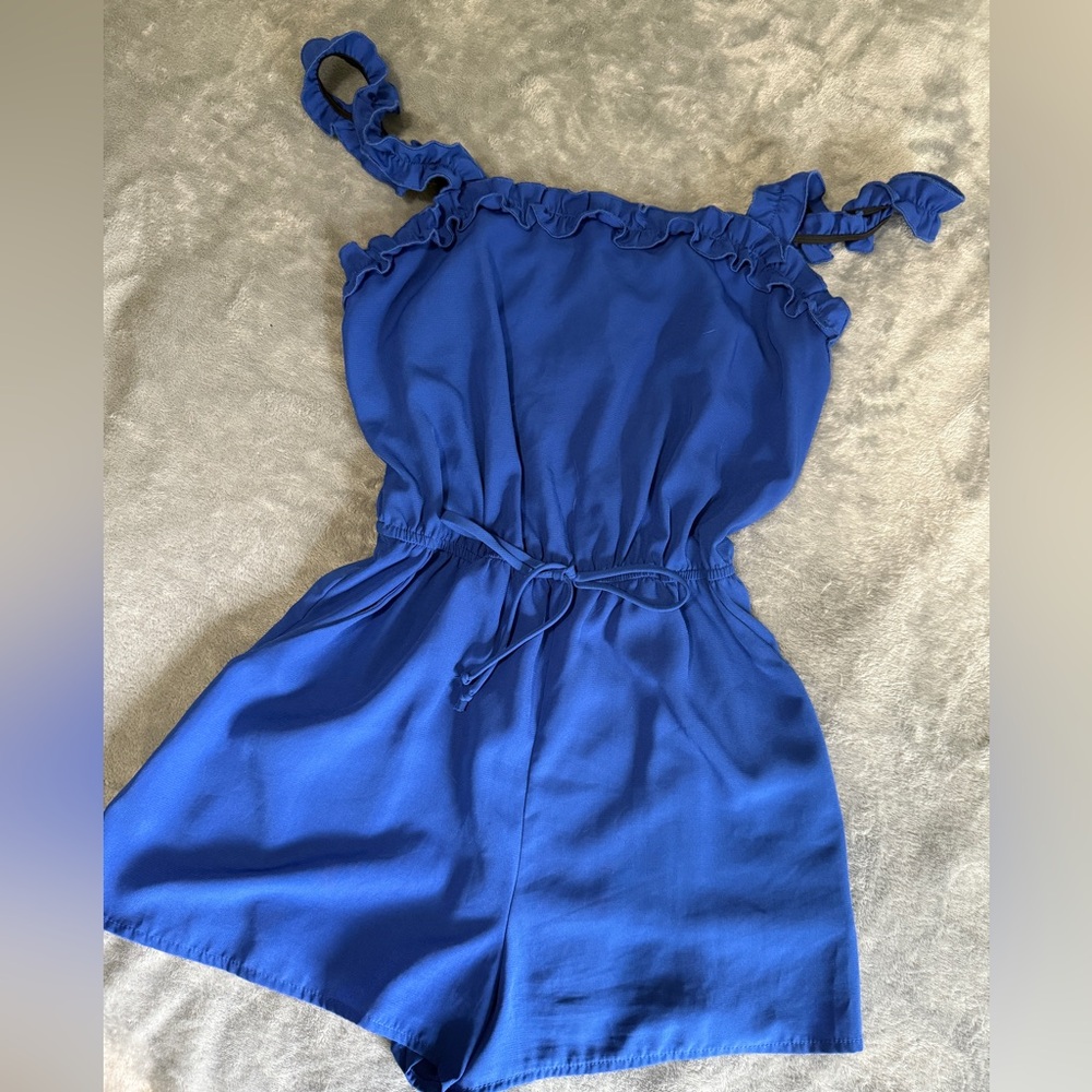 Blue Romber with Ruffles - Picture 2 of 3